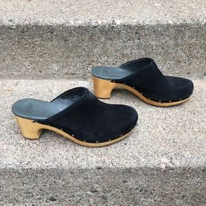 Ugg Australia Abbie Suede Shoes Size 9